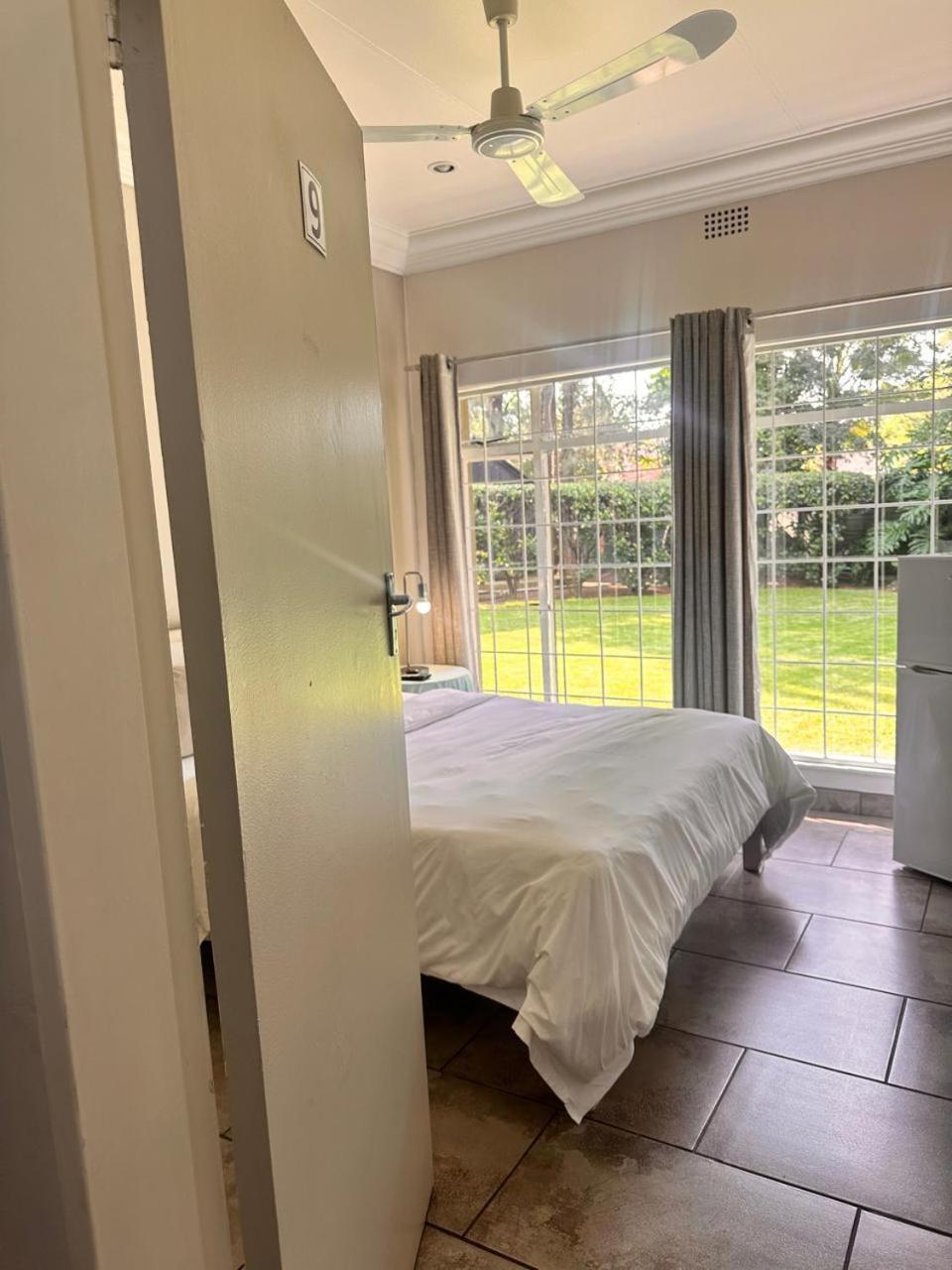 Woods Guest House Middelburg  Kültér fotó